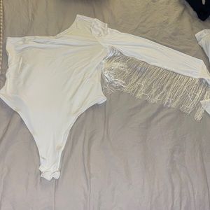 NWOT Women's Fringe Trim One Shoulder Long Sleeve Bodysuit Top